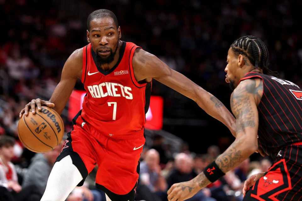 开云-爱游戏-杜兰特28+10火箭险胜公牛结束3连败 申京23+7+11阿门23分