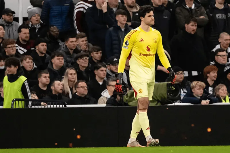 拉门斯：纽卡少一人曼联本该把握住机会；没觉得碰到拉姆塞