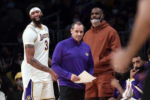 开云体育平台-铁闸受伤核心状态平平 湖人要解决的问题有很多