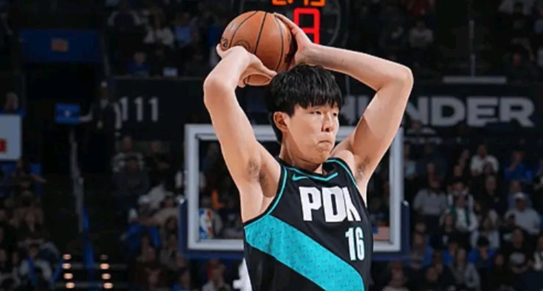 已经缺席2场,官方:杨瀚森因背伤再次缺席今天的G联赛比赛