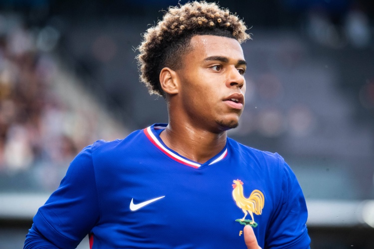 开云-爱游戏-杜埃：我们今天取得了一场漂亮的胜利 我尽力在每场比赛帮助球队